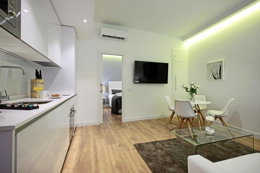 Latina Palace - MADFlats Collection Madrid Extérieur photo
