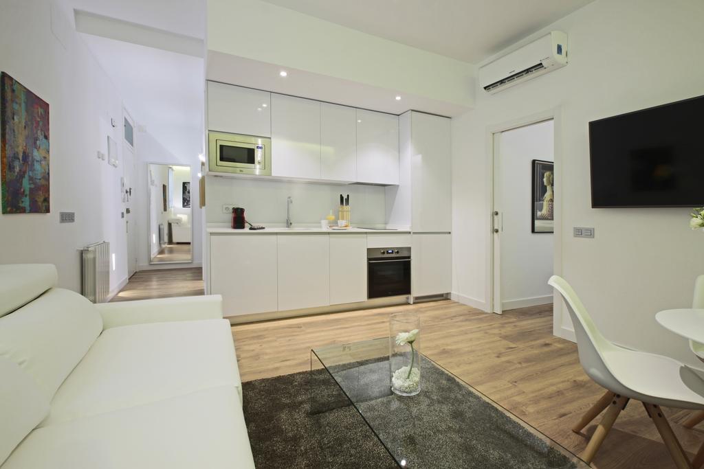 Latina Palace - MADFlats Collection Madrid Extérieur photo